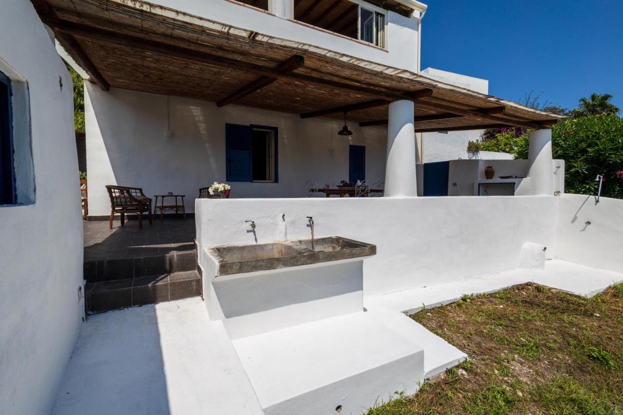 La Casa Del Geologo Apartment Stromboli Bagian luar foto