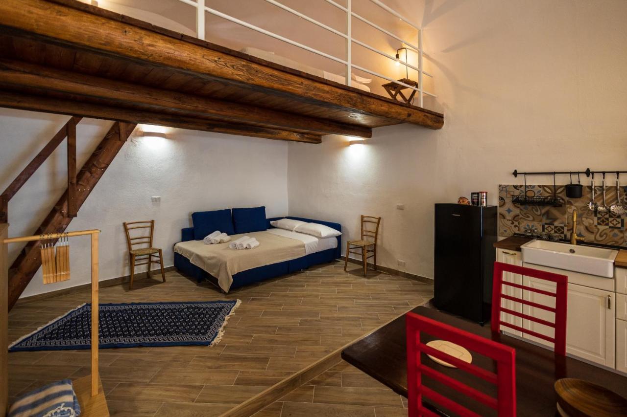 La Casa Del Geologo Apartment Stromboli Bagian luar foto
